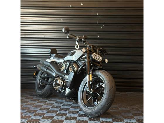 HARLEY-DAVIDSON SPORTSTER S HARLEY-DAVIDSON SPORTSTER S